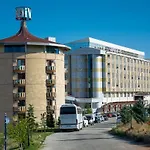 Divaisib Termal & 5* Kozaklı