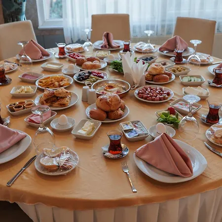 Feriested Divaisib Termal & Kozaklı