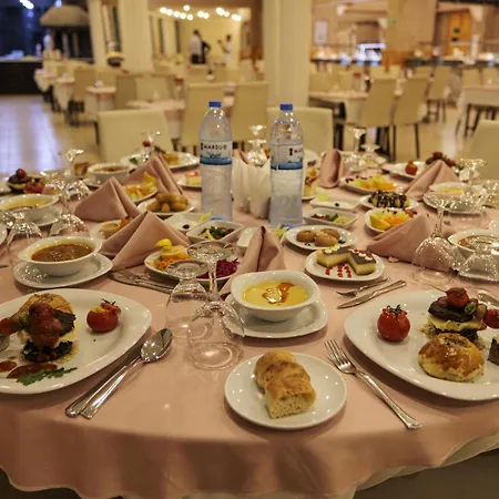 Divaisib Termal & 5* Kozaklı