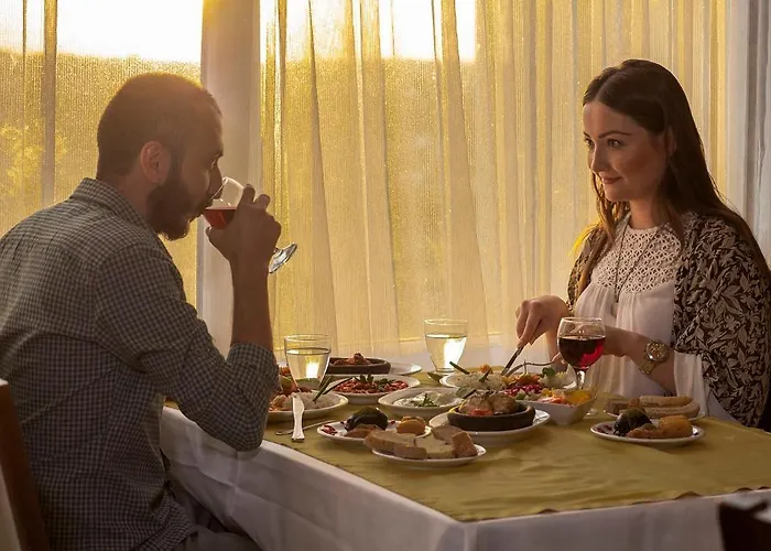 Divaisib Termal & Semesteranläggning (resort)