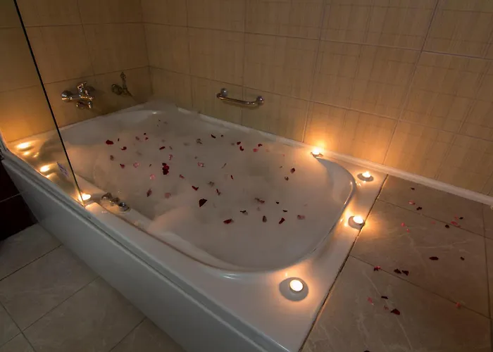 Semesteranläggning (resort) Divaisib Termal & Kozaklı